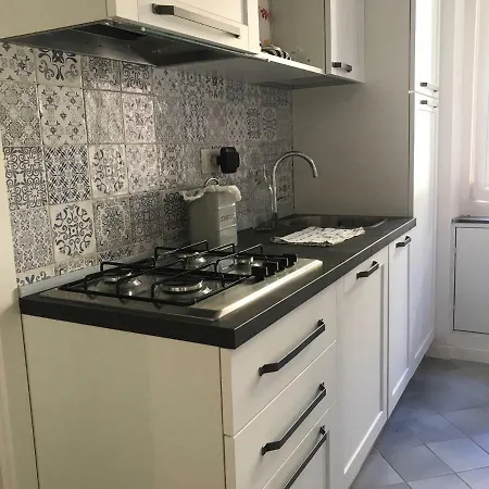 Apartment Ad Un Passo Dalla Spiaggia
